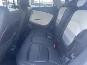 Renault Captur thumbnail 6