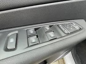 Renault Captur thumbnail 15