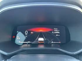 Renault Clio thumbnail 11