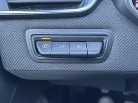Renault Clio thumbnail 28