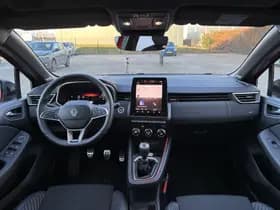Renault Clio thumbnail 6