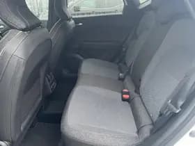 Renault Captur thumbnail 8