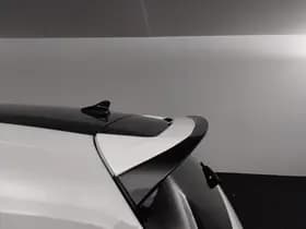 Volkswagen Golf thumbnail 34
