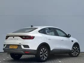 Renault Arkana thumbnail 2