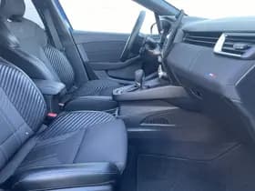 Renault Clio thumbnail 18