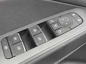 Nissan Qashqai thumbnail 15