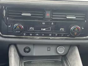 Nissan Qashqai thumbnail 21