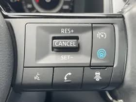 Nissan Qashqai thumbnail 22