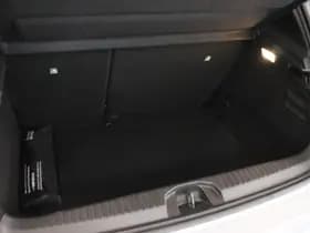 Renault Clio thumbnail 11