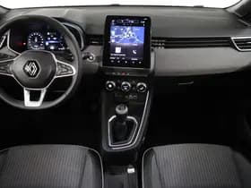 Renault Clio thumbnail 3