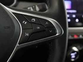 Renault Clio thumbnail 22