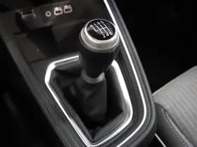 Renault Clio thumbnail 25