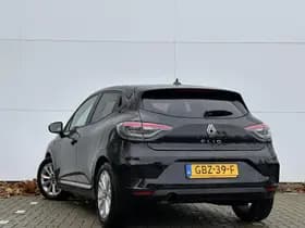 Renault Clio thumbnail 2