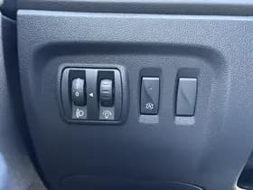Renault Captur thumbnail 28