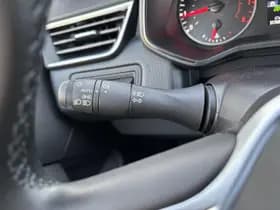 Renault Clio thumbnail 22