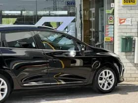 Renault Clio thumbnail 5