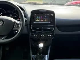 Renault Clio thumbnail 9