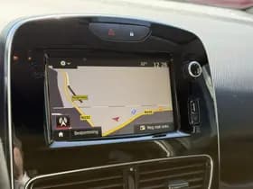Renault Clio thumbnail 10
