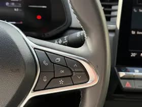 Renault Captur thumbnail 17