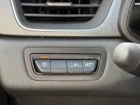 Renault Captur thumbnail 23