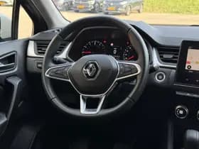 Renault Captur thumbnail 23