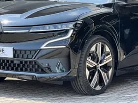 Renault Mégane E-Tech thumbnail 14