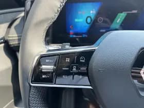 Renault Mégane E-Tech thumbnail 17