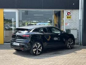 Renault Mégane E-Tech thumbnail 5