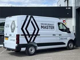 Renault Master thumbnail 2