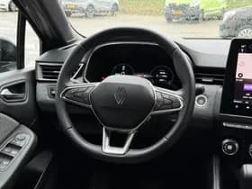 Renault Clio thumbnail 22