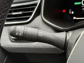 Renault Clio thumbnail 28