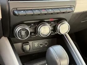 Renault Clio thumbnail 13