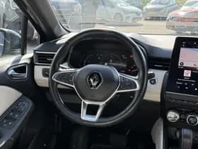 Renault Clio thumbnail 26