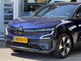 Renault Mégane E-Tech thumbnail 2