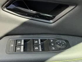 Renault Mégane E-Tech thumbnail 11