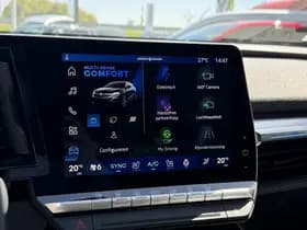 Renault Mégane E-Tech thumbnail 24