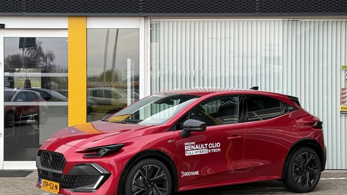 Renault Clio — foto 1