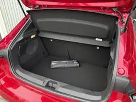 Renault Clio thumbnail 9