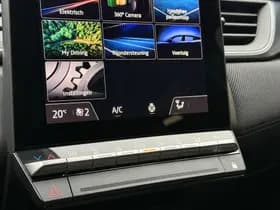 Renault Captur thumbnail 24