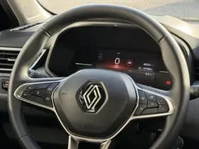 Renault Clio thumbnail 21