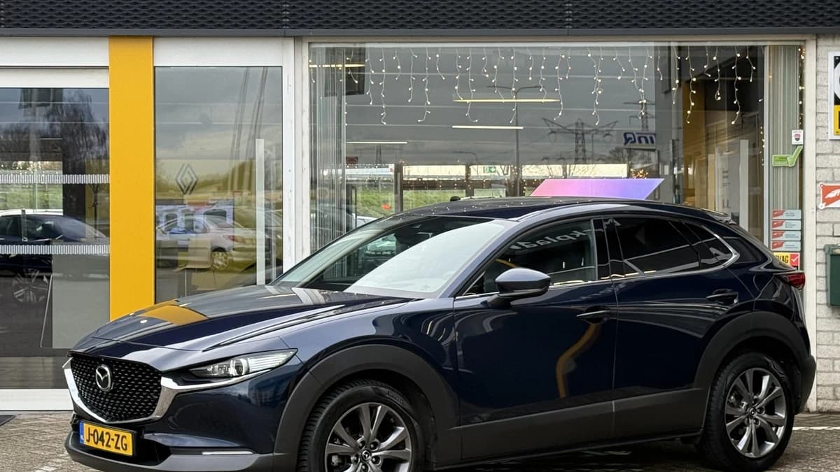Mazda CX-30 — foto 1