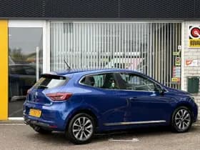 Renault Clio thumbnail 2