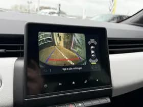 Renault Clio thumbnail 12