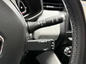 Renault Clio thumbnail 26