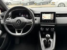 Renault Clio thumbnail 17