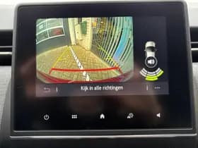 Renault Clio thumbnail 18