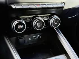 Renault Clio thumbnail 13
