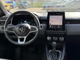 Renault Clio thumbnail 3