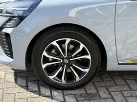 Renault Clio thumbnail 23