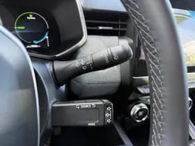 Renault Clio thumbnail 28